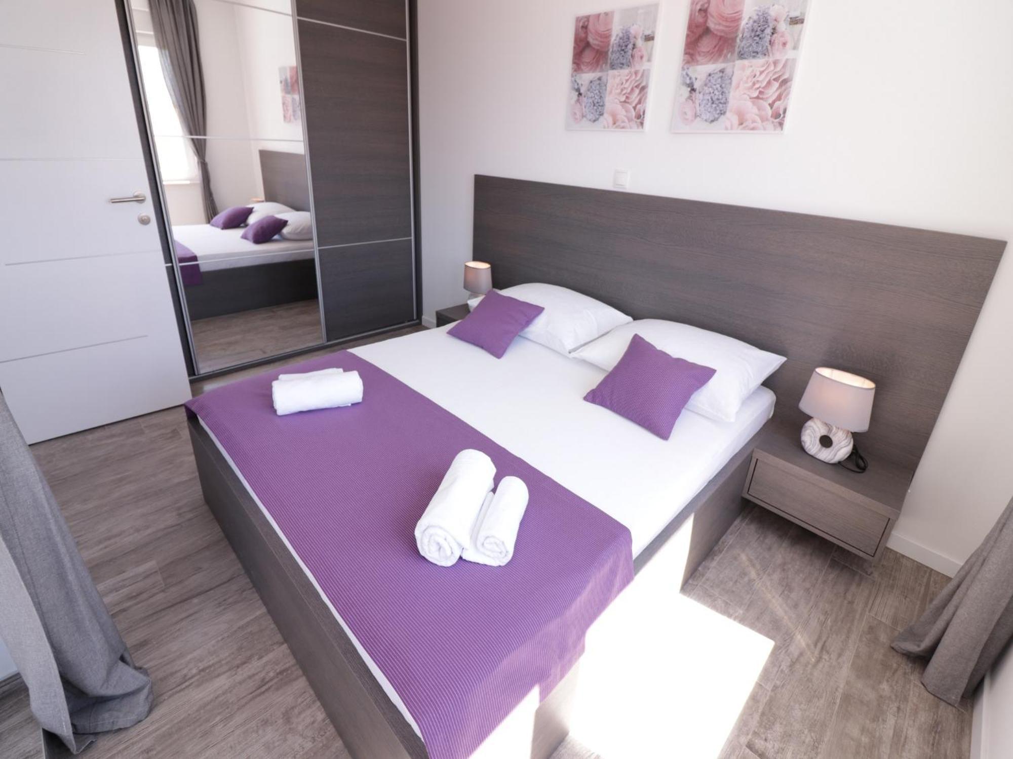 Apartments & Rooms Danivan Pool Villas B Novalja Room photo